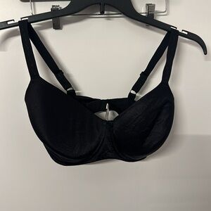 $40 & FREE SHIPPING! Wacoal t shirt bra 34DDD black & gently used